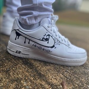 white and black bandanna forces